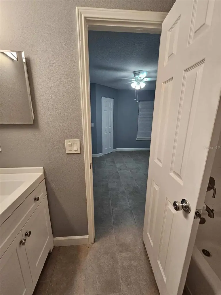 2533 Grassy Point Drive Lake Mary FL 32746