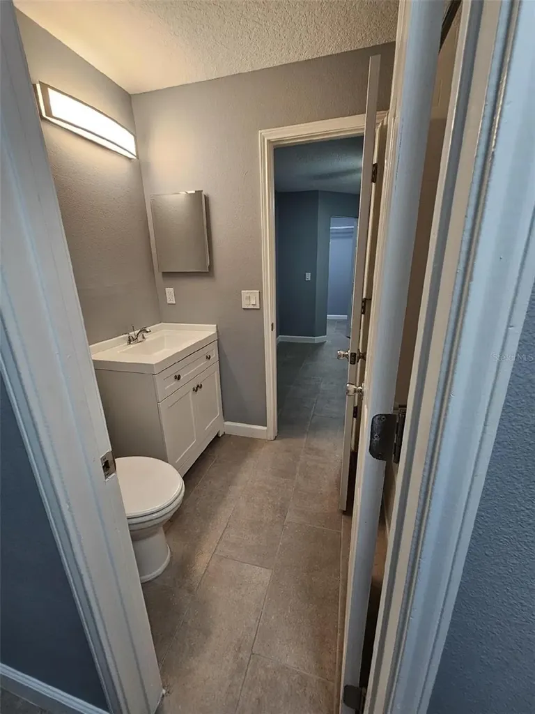 2533 Grassy Point Drive Lake Mary FL 32746
