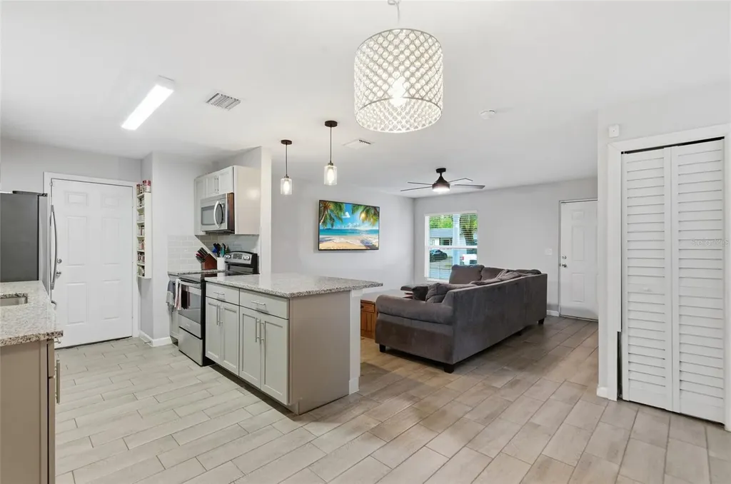 3715 Trianon Drive Orlando FL 32818