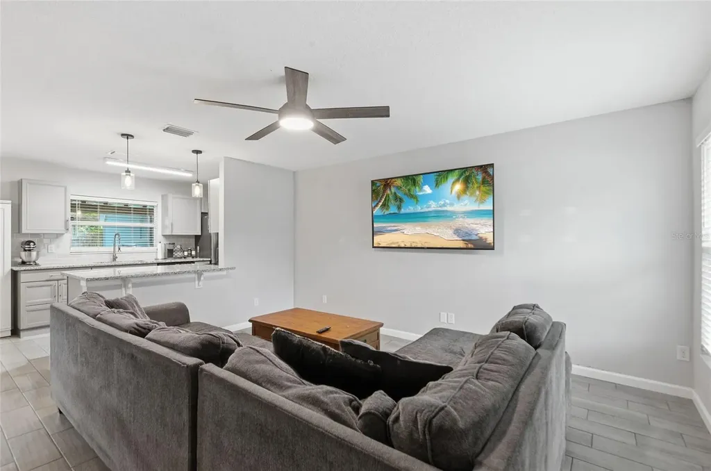 3715 Trianon Drive Orlando FL 32818