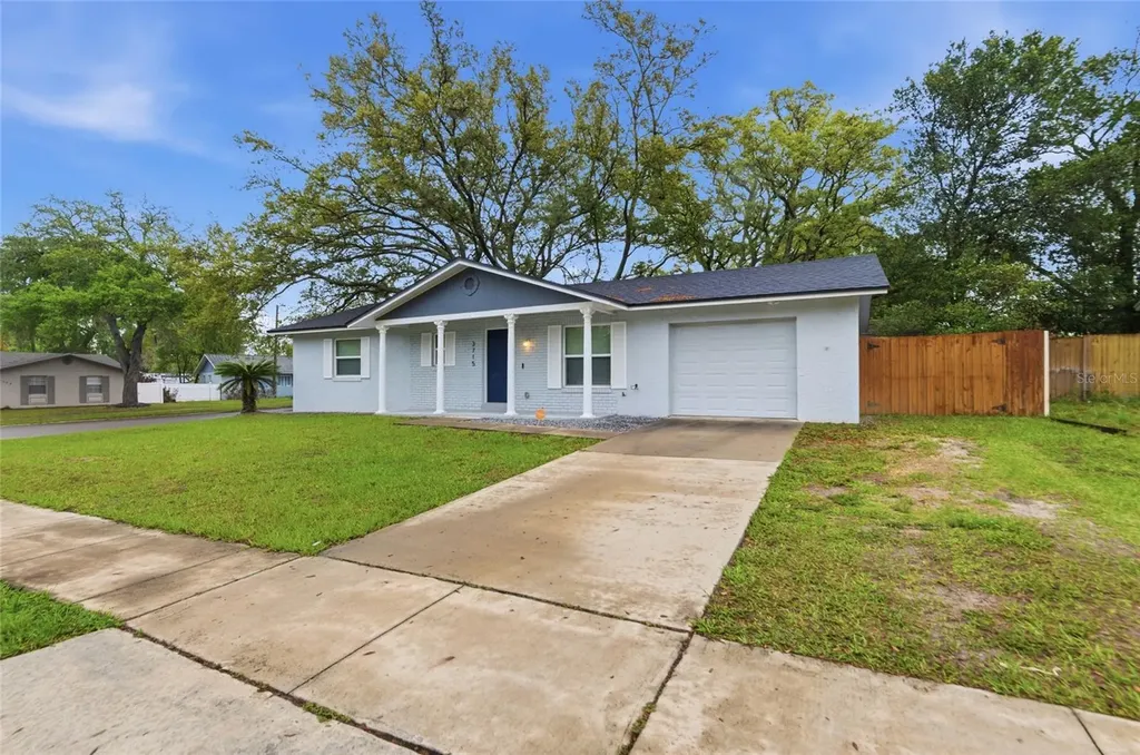 3715 Trianon Drive Orlando FL 32818