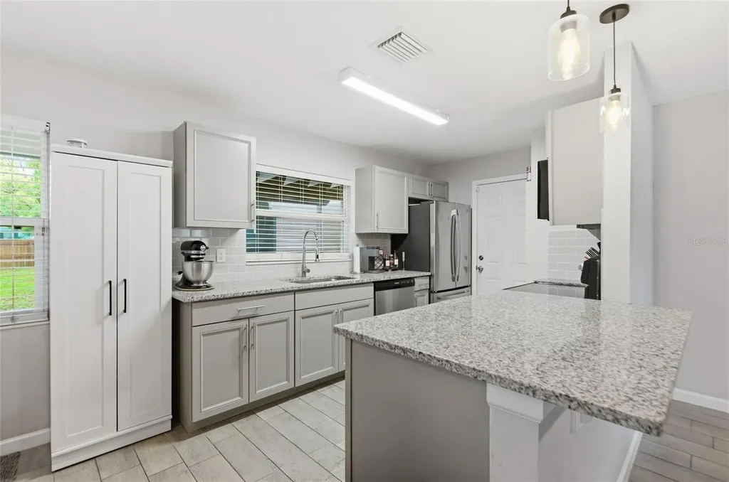 3715 Trianon Drive Orlando FL 32818