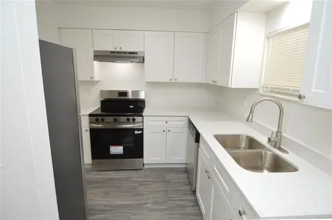5004 Castile Place Tampa FL 33617