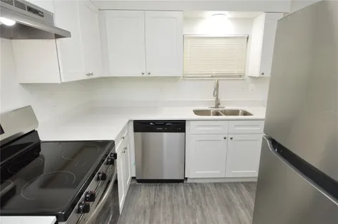 5004 Castile Place Tampa FL 33617