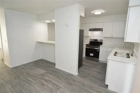 5004 Castile Place Tampa FL 33617