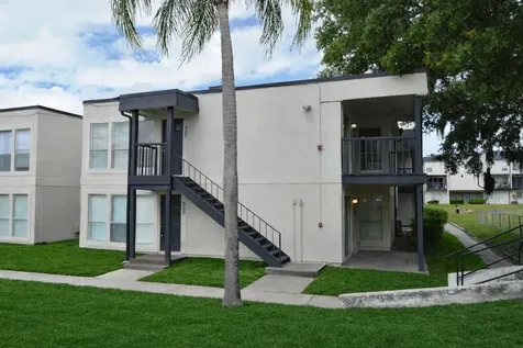 5004 Castile Place Tampa FL 33617