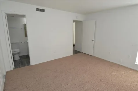 5004 Castile Place Tampa FL 33617