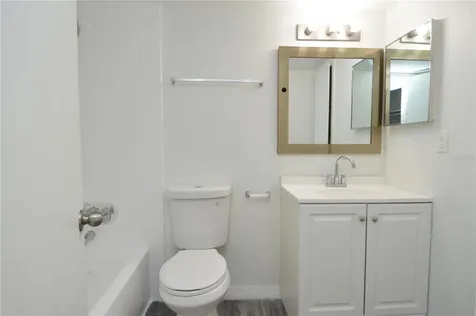 5004 Castile Place Tampa FL 33617