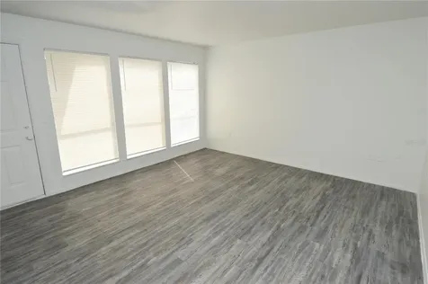 5004 Castile Place Tampa FL 33617