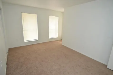 5004 Castile Place Tampa FL 33617