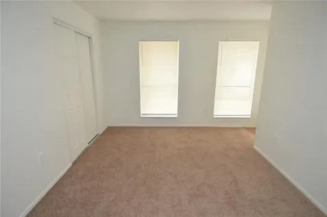 5004 Castile Place Tampa FL 33617