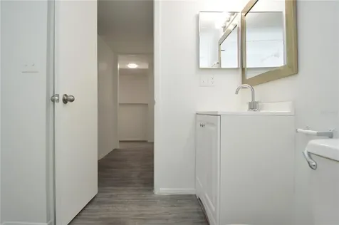 5004 Castile Place Tampa FL 33617