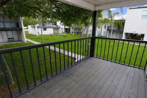 5004 Castile Place Tampa FL 33617