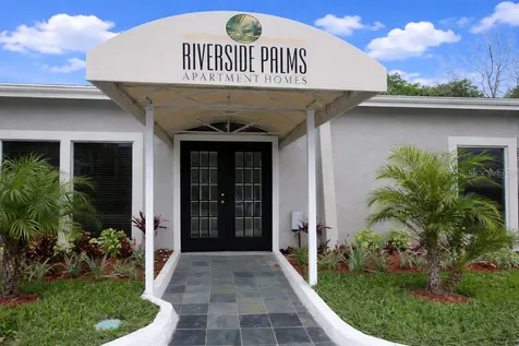 5004 Castile Place Tampa FL 33617