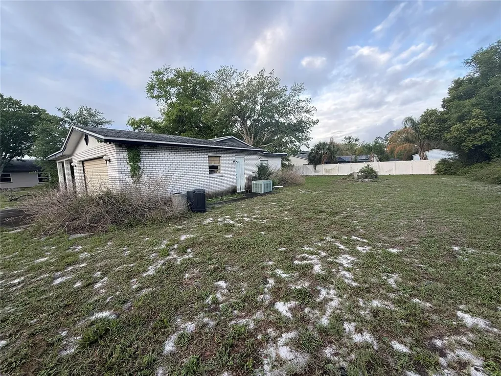 1129 E Willow Run Drive Port Orange FL 32129