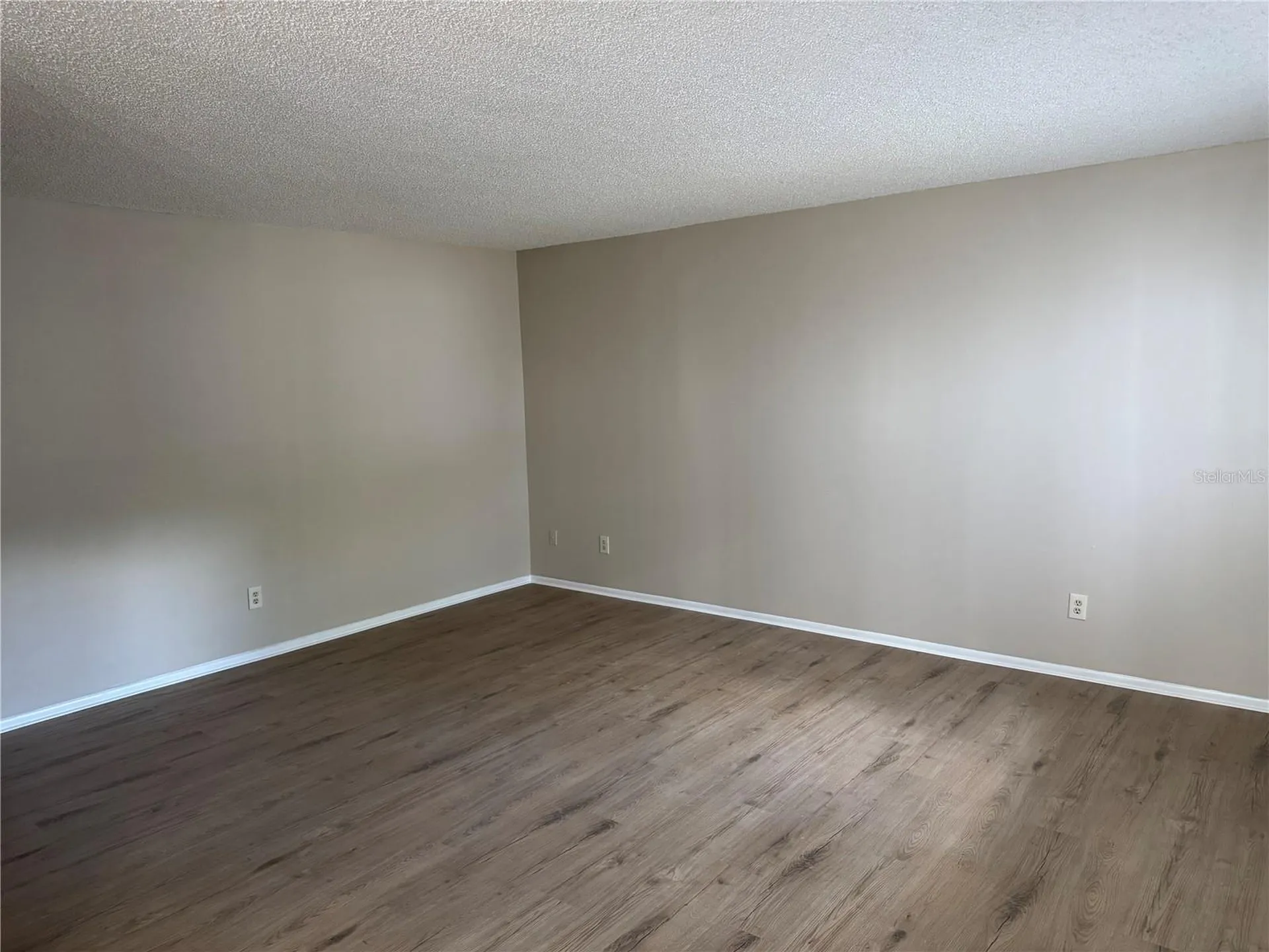 2365 Oak Park Way Orlando FL 32822