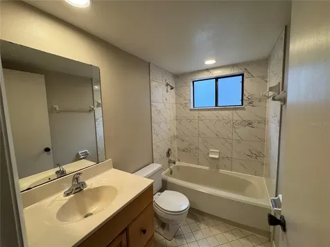 2365 Oak Park Way Orlando FL 32822
