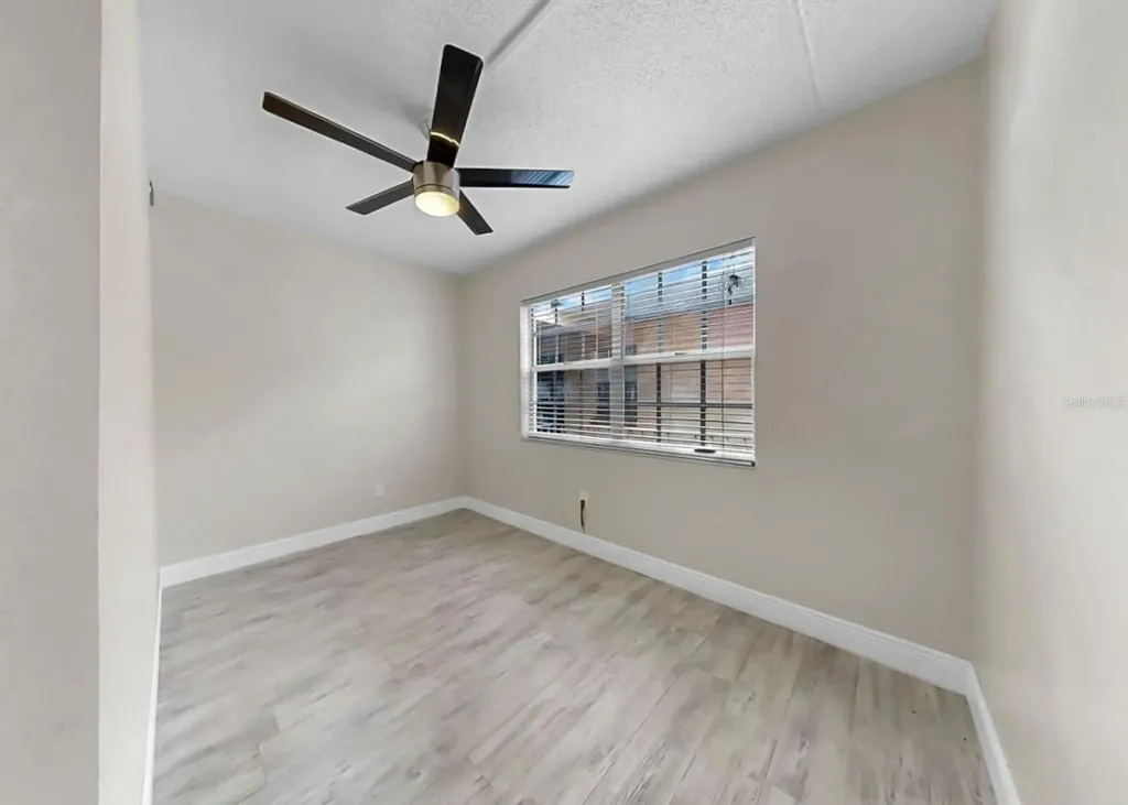 4724 Christa Court Tampa FL 33614