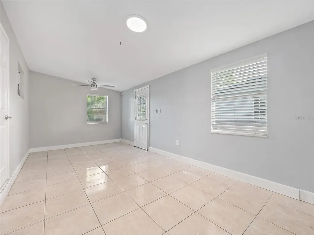 970 Roberts Boulevard Deltona FL 32725