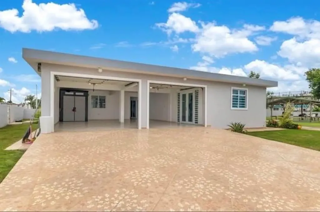 155 Jupiter Street Toa Baja PR 00951
