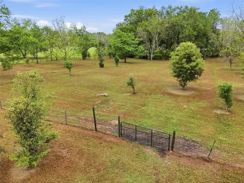 19518 NW 78th Avenue Alachua FL 32615