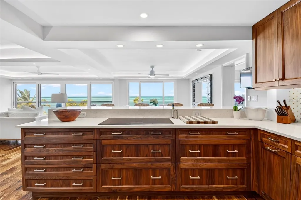 4708 Ocean Boulevard Sarasota FL 34242