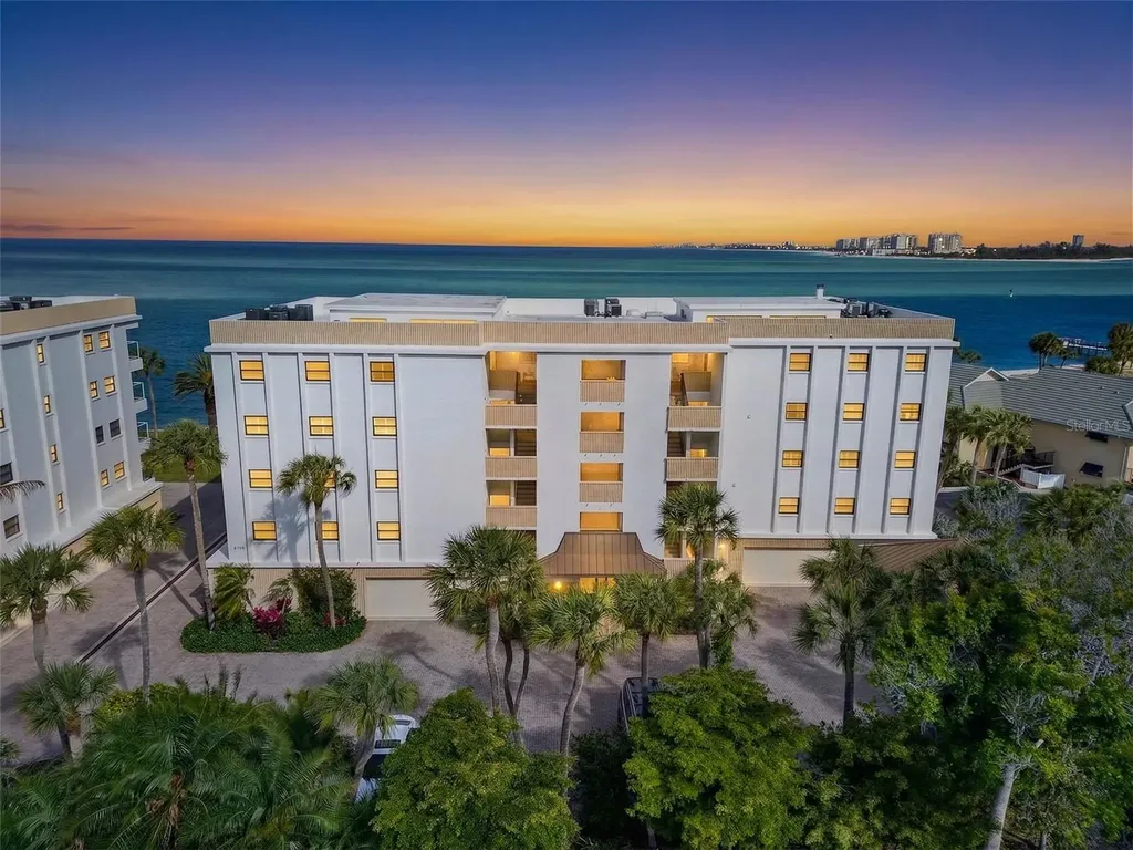 4708 Ocean Boulevard Sarasota FL 34242