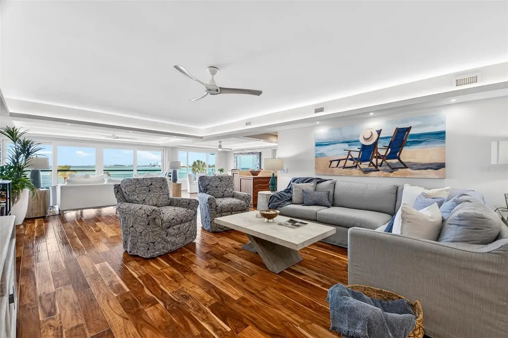 4708 Ocean Boulevard Sarasota FL 34242