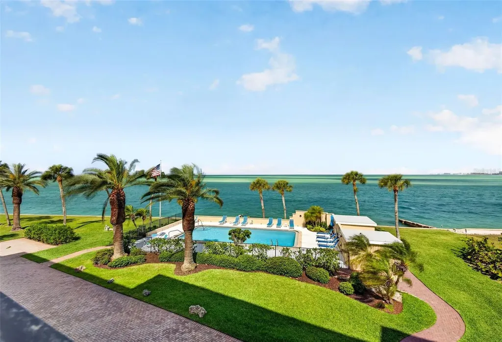 4708 Ocean Boulevard Sarasota FL 34242