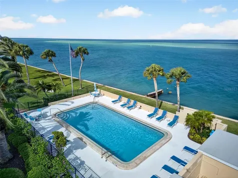 4708 Ocean Boulevard Sarasota FL 34242