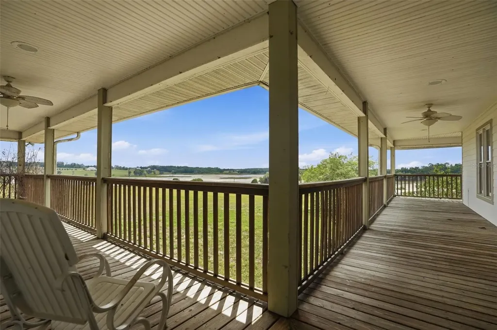 18610 Townsend House Road Dade City FL 33523