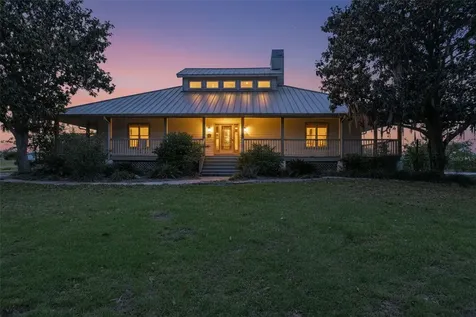 18610 Townsend House Road Dade City FL 33523