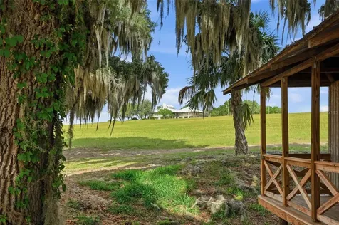 18610 Townsend House Road Dade City FL 33523