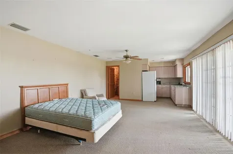18610 Townsend House Road Dade City FL 33523