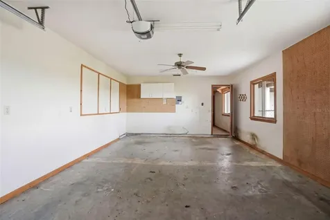 18610 Townsend House Road Dade City FL 33523