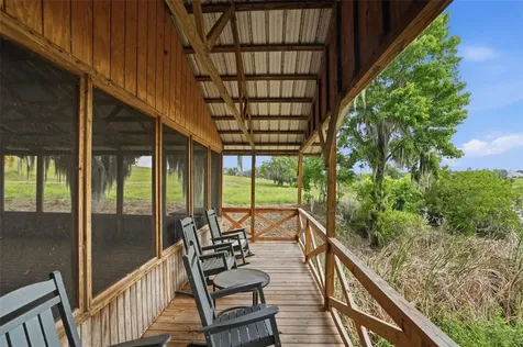 18610 Townsend House Road Dade City FL 33523