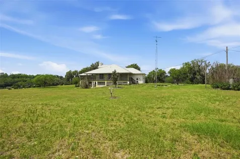 18610 Townsend House Road Dade City FL 33523