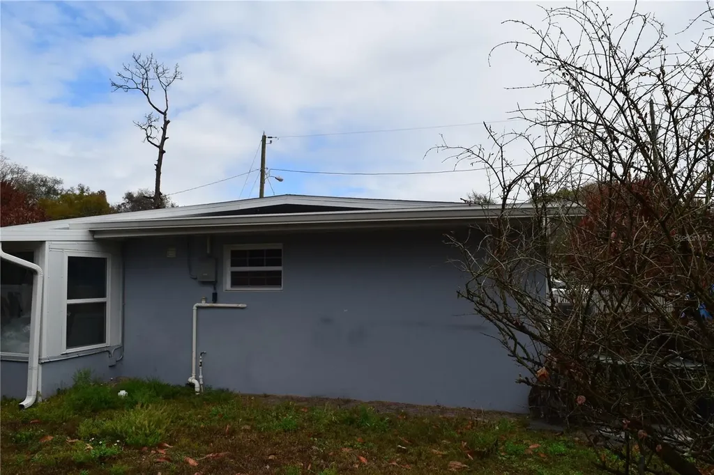 8304 Dot Lane Orlando FL 32809