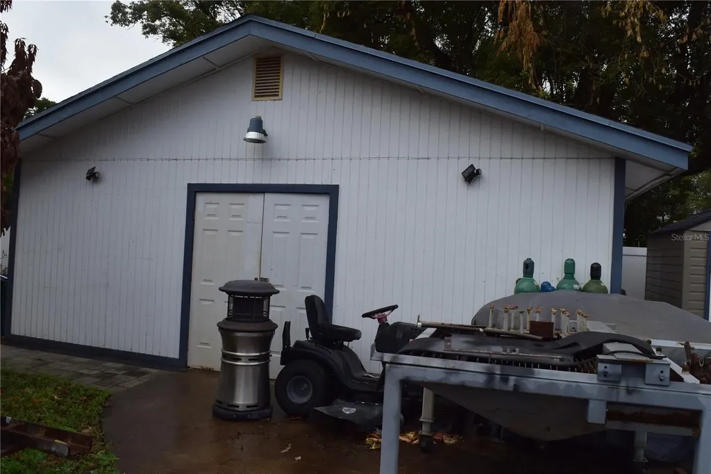 8304 Dot Lane Orlando FL 32809
