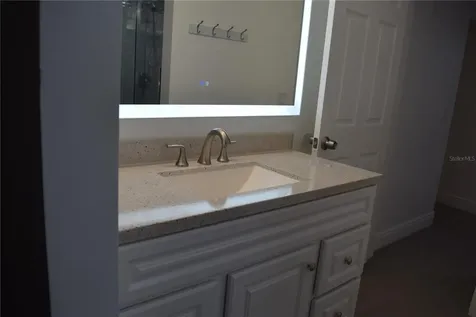 8304 Dot Lane Orlando FL 32809