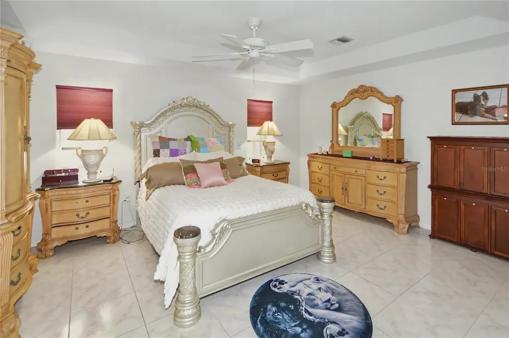 2324 W Price Boulevard North Port FL 34286