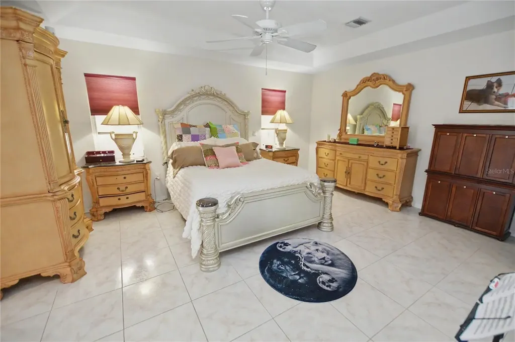 2324 W Price Boulevard North Port FL 34286