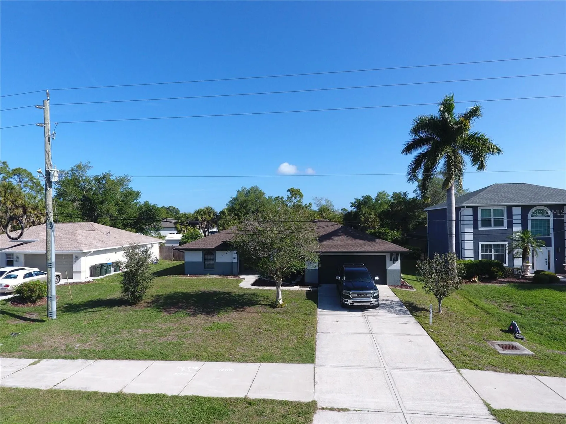 2324 W Price Boulevard North Port FL 34286