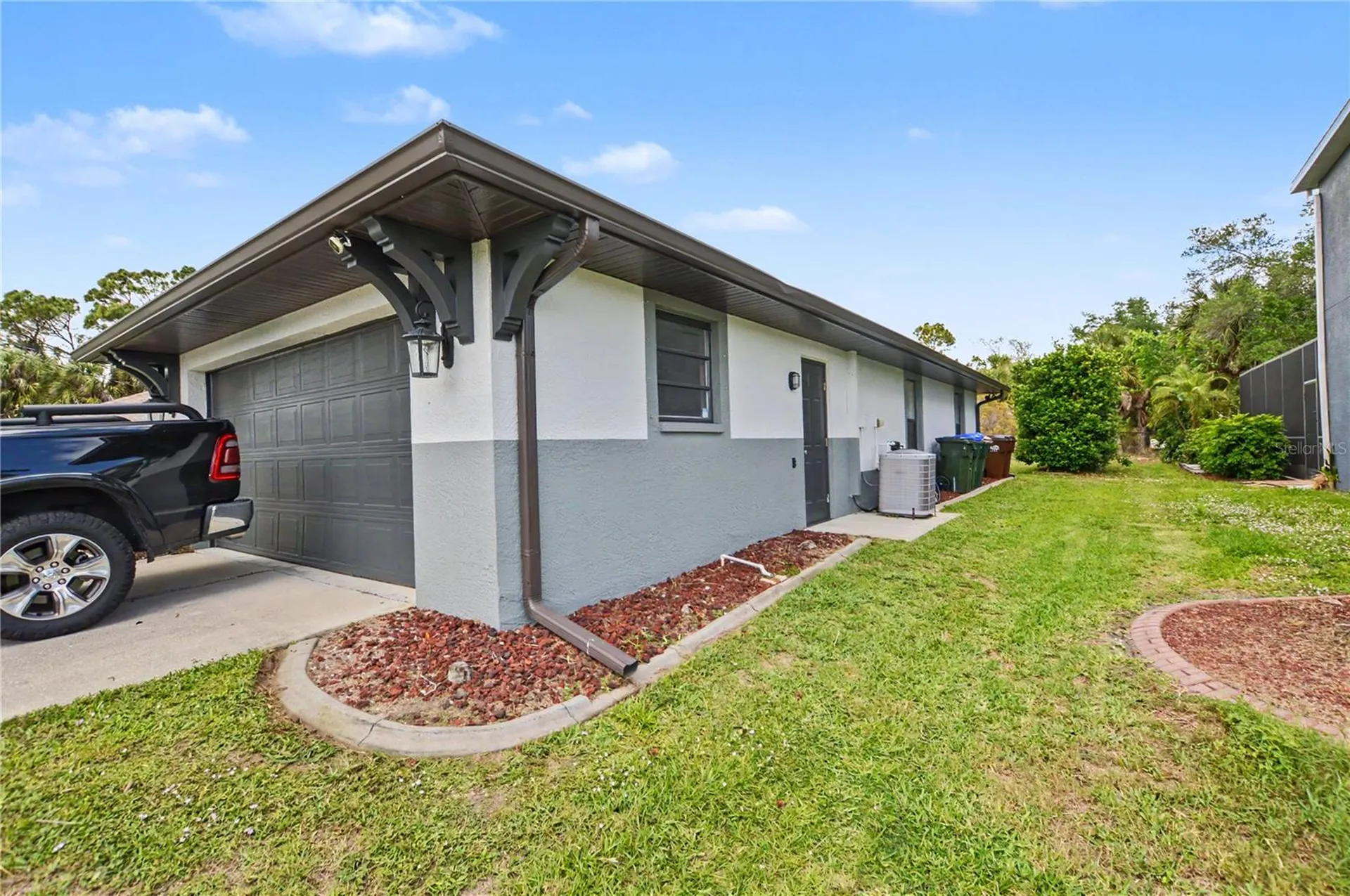 2324 W Price Boulevard North Port FL 34286