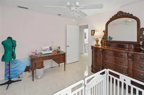 2324 W Price Boulevard North Port FL 34286