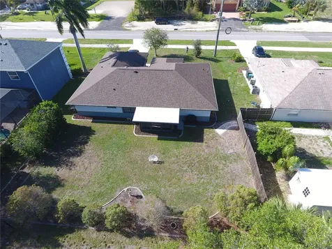 2324 W Price Boulevard North Port FL 34286