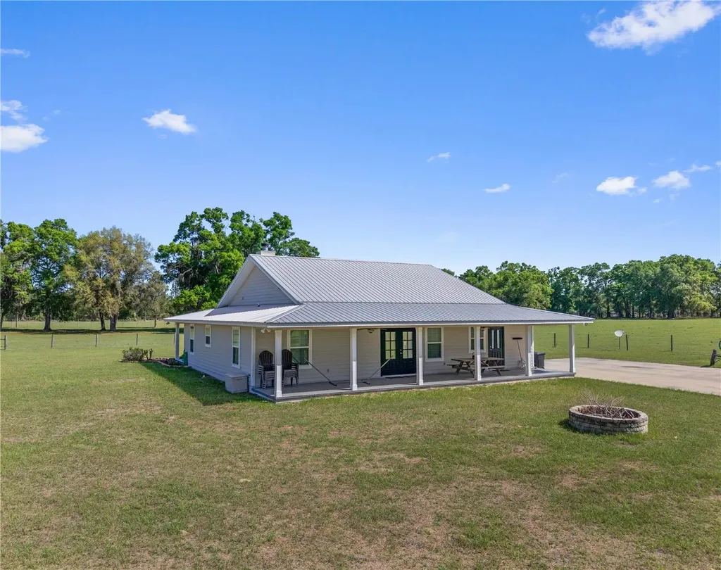 4639 SW Wilson Springs Road Fort White FL 32038