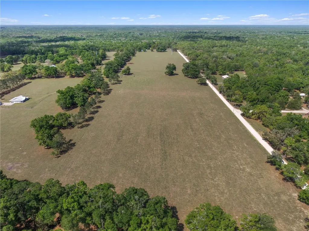 4639 SW Wilson Springs Road Fort White FL 32038