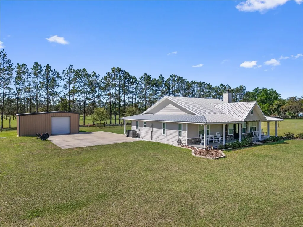 4639 SW Wilson Springs Road Fort White FL 32038