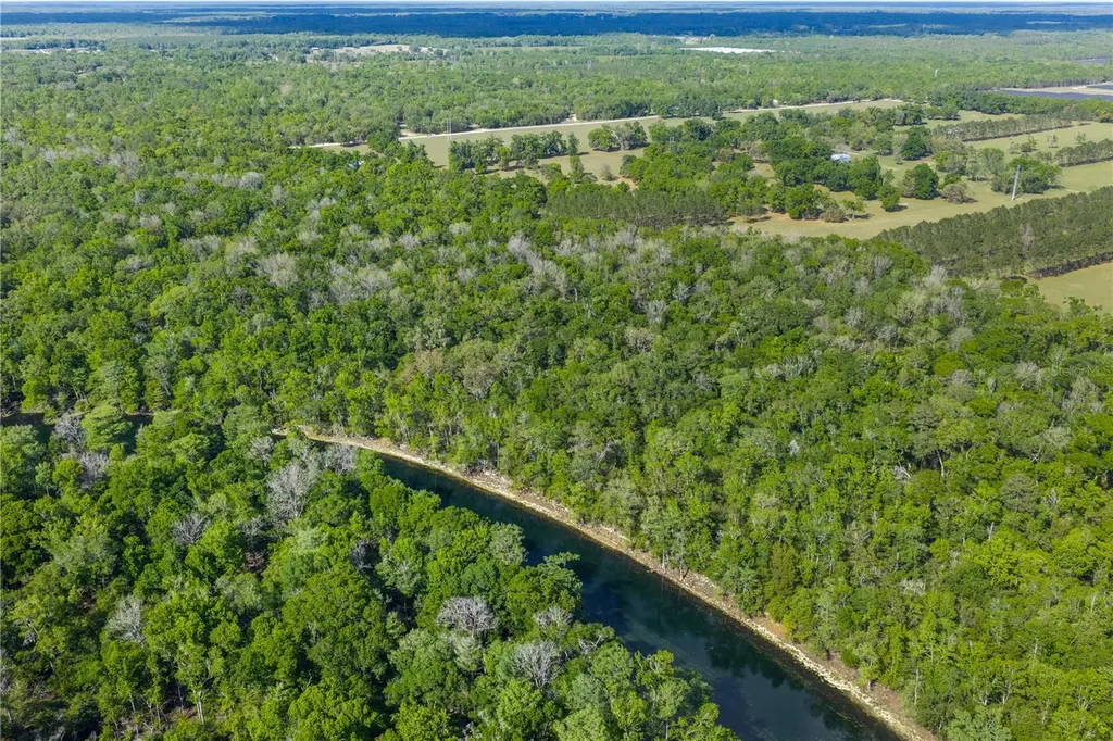 4639 SW Wilson Springs Road Fort White FL 32038